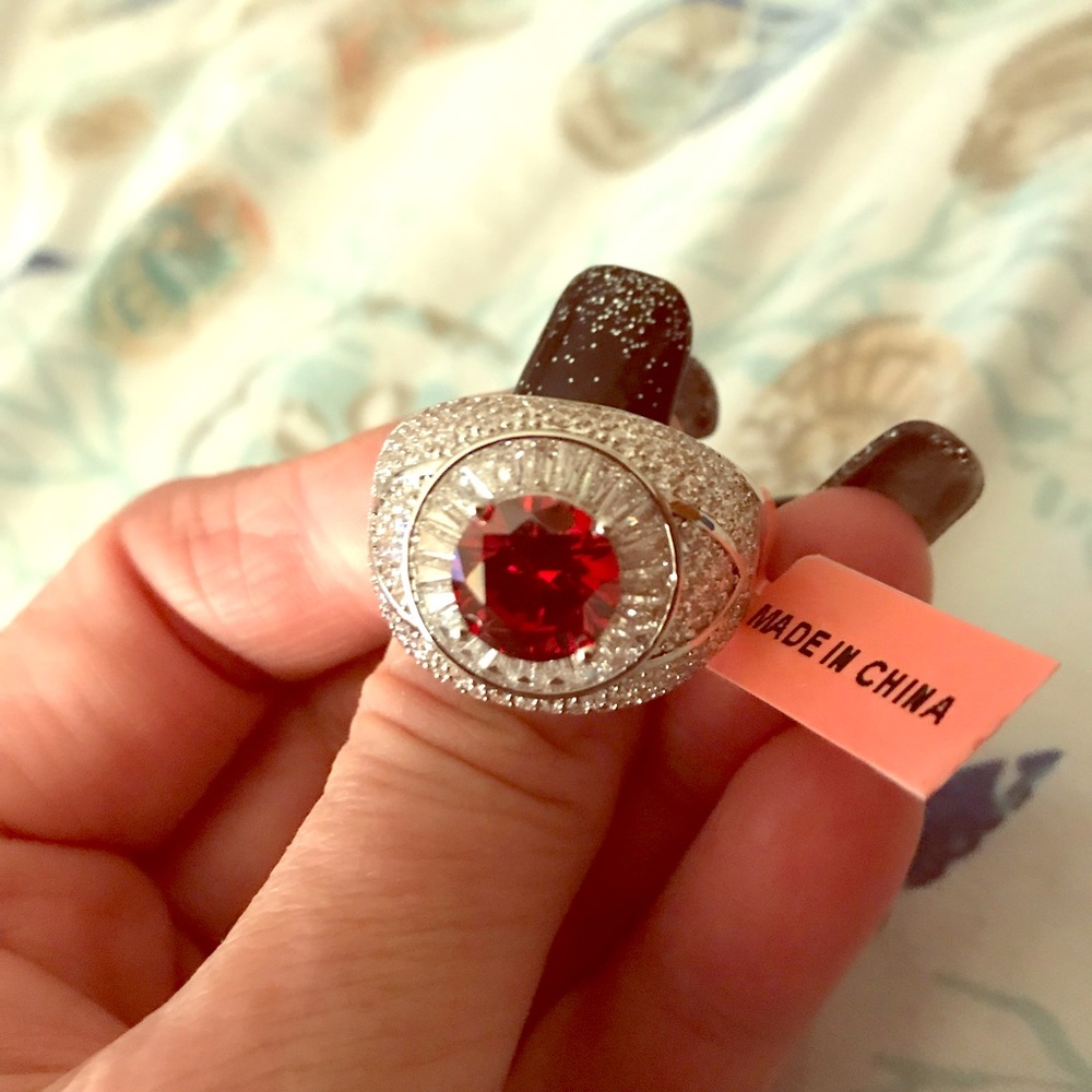 NWT Sz 14 Red & White CZ Men’s Ring in Silvertone